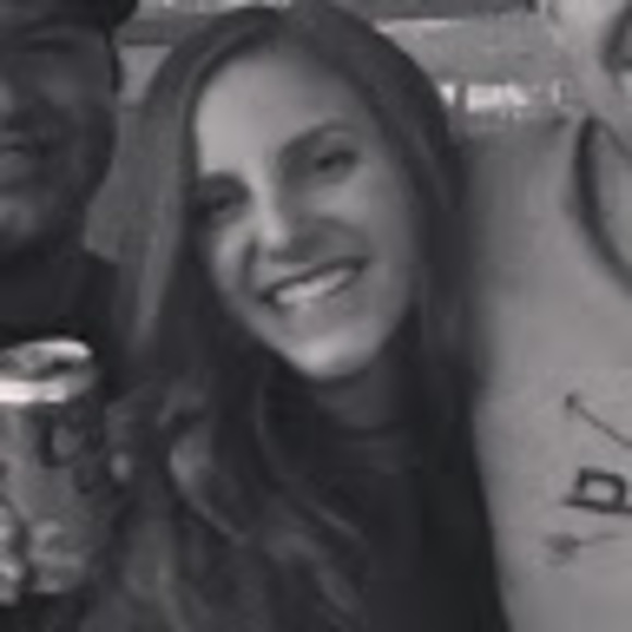 Meet your Posher, Shaelin - Picture 1 of 1